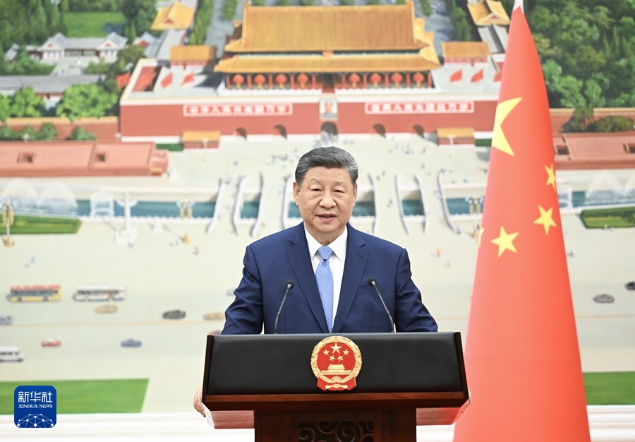 25072503-1.jpg 25072503-1.jpg